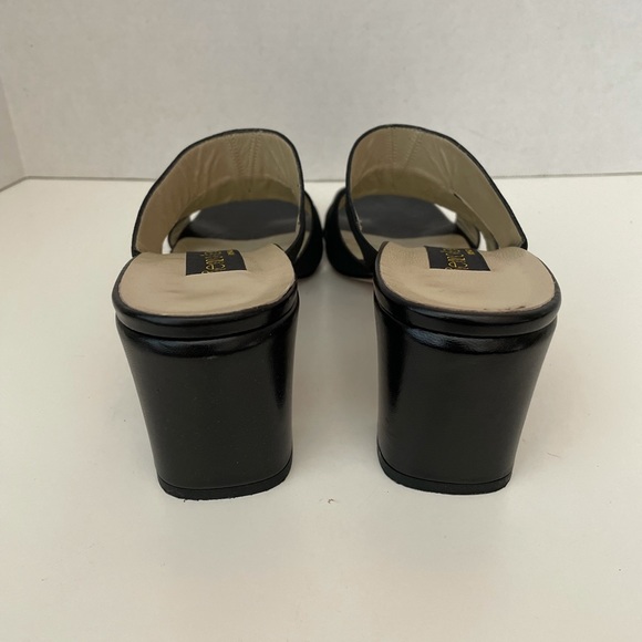 Renzo Fontanelli Firenze Nappa Black High Heel Sandals, Size 4A, Italy, GUC. - Picture 4 of 7